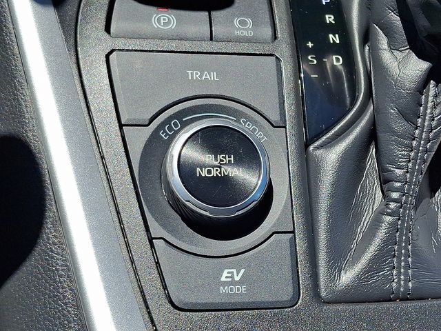 Thumbnail: 2023 Toyota RAV4 - 23