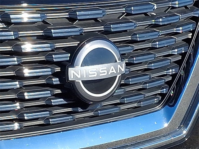 Thumbnail: 2023 Nissan Rogue - 5