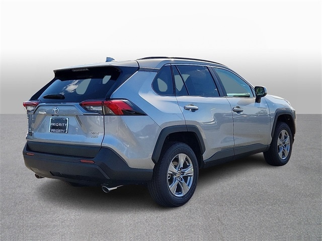 Thumbnail: 2025 Toyota RAV4 - 4