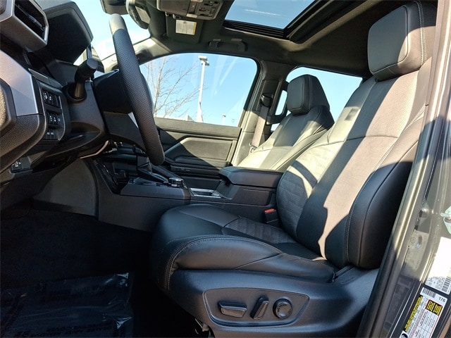 Thumbnail: 2025 Toyota Tacoma - 13