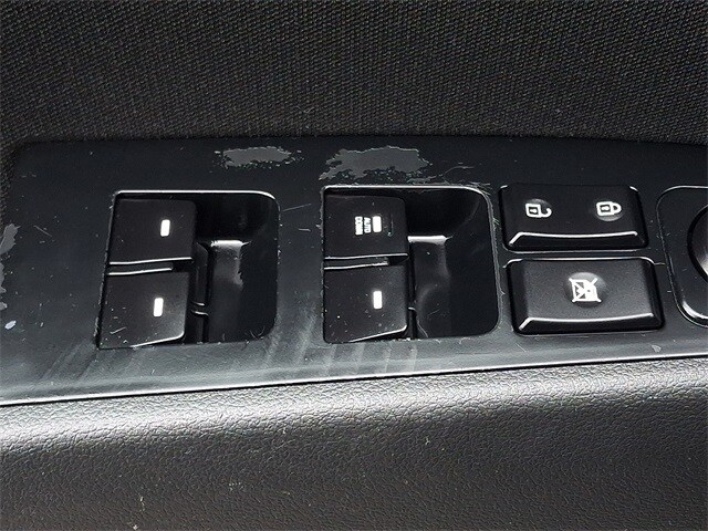 Thumbnail: 2018 Hyundai Elantra - 26