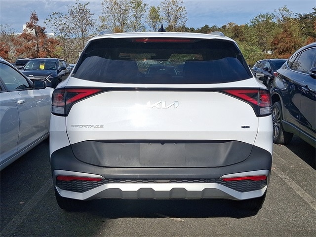 Thumbnail: 2023 Kia Sportage - 8