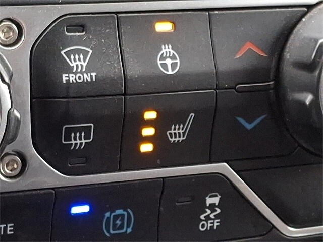 Thumbnail: 2023 Jeep Wrangler - 27