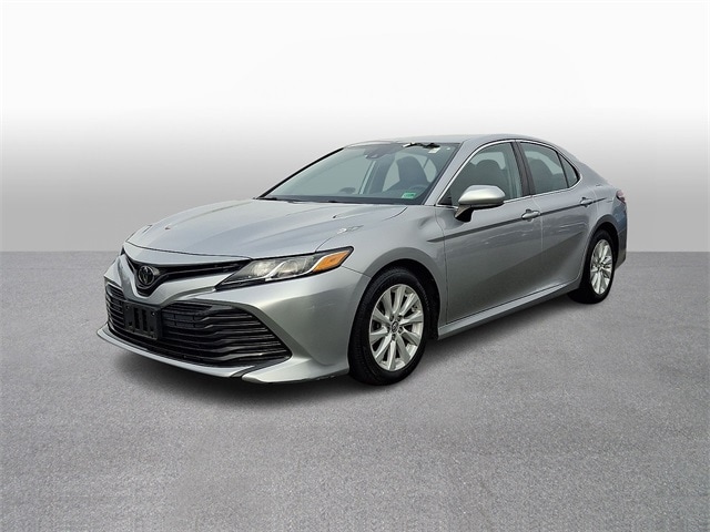 2019 Toyota Camry LE -
                  Springfield, VA