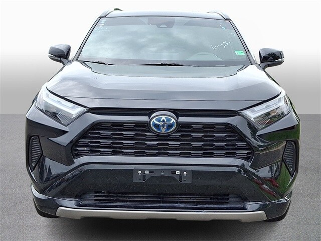 Thumbnail: 2022 Toyota RAV4 - 2