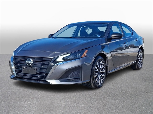 Thumbnail: 2024 Nissan Altima - 1