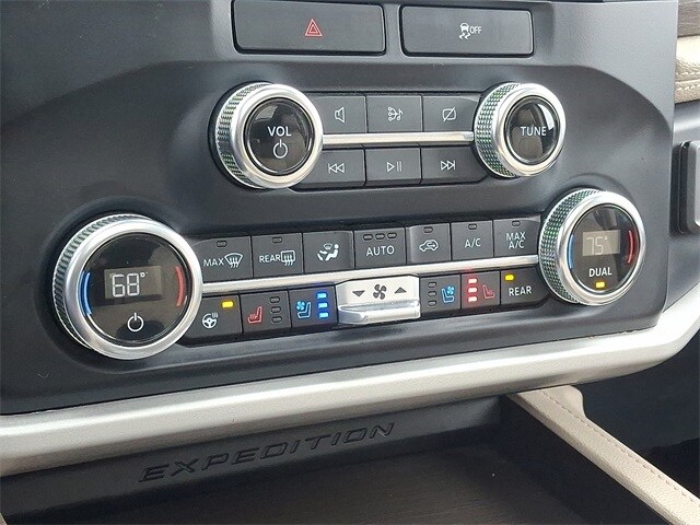 Thumbnail: 2023 Ford Expedition MAX - 14