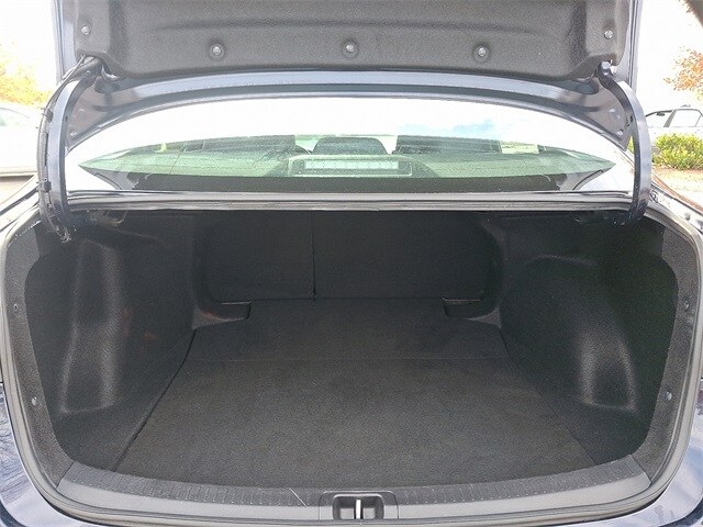 Thumbnail: 2023 Toyota Corolla - 27