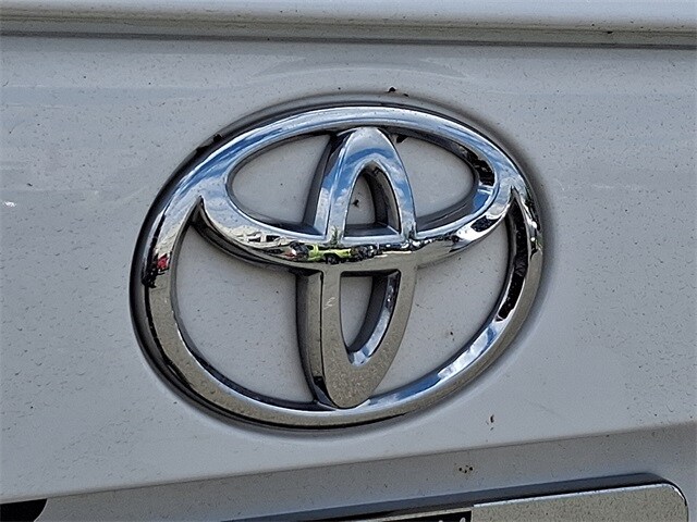 Thumbnail: 2023 Toyota RAV4 - 28