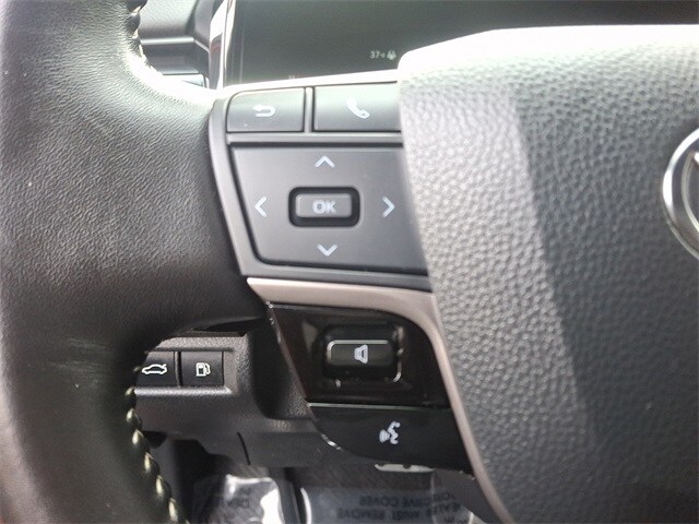 Thumbnail: 2025 Toyota Camry - 19