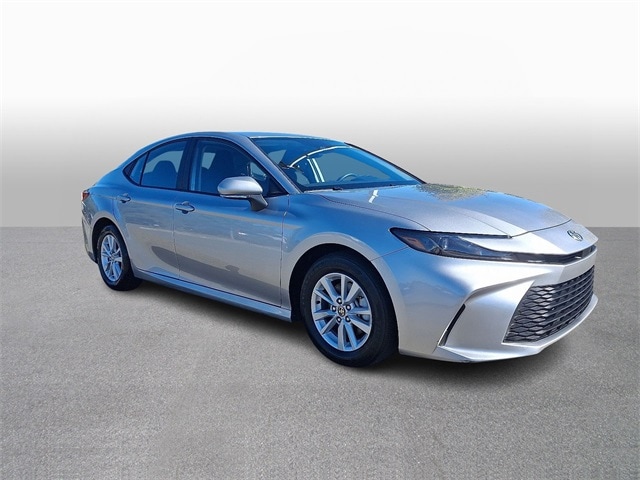 Thumbnail: 2025 Toyota Camry - 3