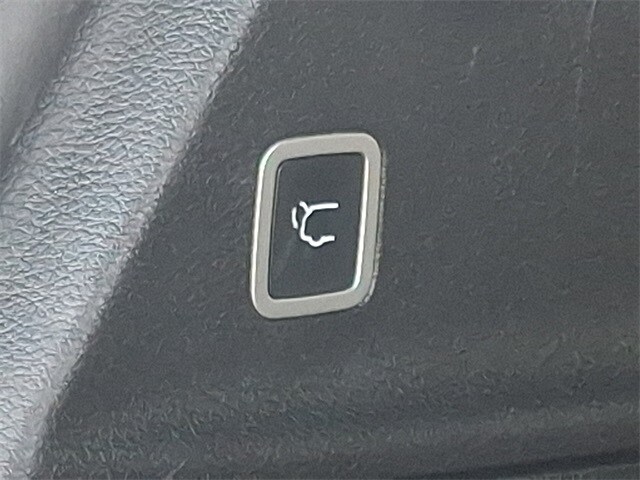 Thumbnail: 2021 Chrysler Pacifica - 31