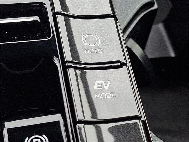 Thumbnail: 2024 Toyota Crown - 24