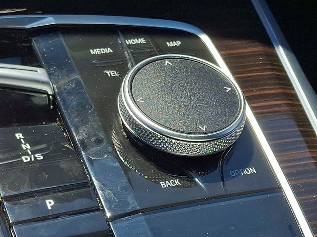 Thumbnail: 2026 BMW X5 - 25