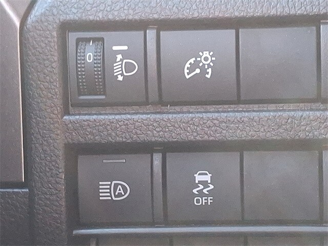 Thumbnail: 2025 Toyota Tacoma - 21