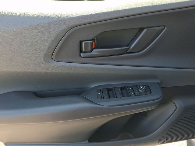 Thumbnail: 2023 Toyota Prius - 12