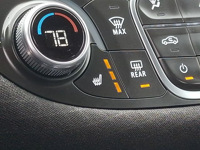 Thumbnail: 2024 Chevrolet Malibu - 25