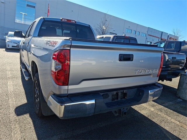 Thumbnail: 2014 Toyota Tundra - 8