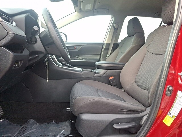 Thumbnail: 2024 Toyota RAV4 - 13