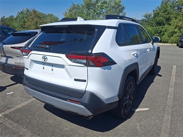 Thumbnail: 2024 Toyota RAV4 - 7