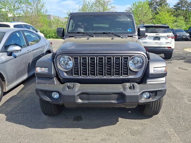 Thumbnail: 2025 Jeep Wrangler - 3