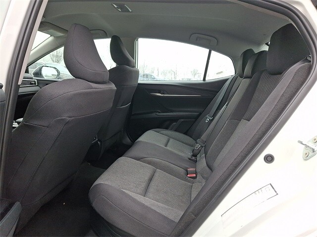 Thumbnail: 2025 Toyota Camry - 10