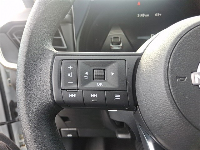 Thumbnail: 2025 Nissan Kicks - 20