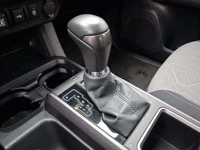 Thumbnail: 2023 Toyota Tacoma - 14