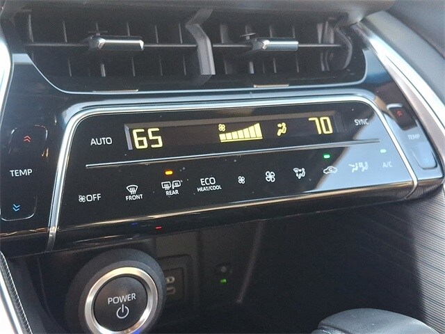 Thumbnail: 2024 Toyota Venza - 16