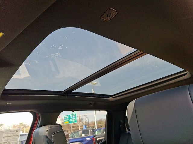 Thumbnail: 2025 Toyota Tundra - 13