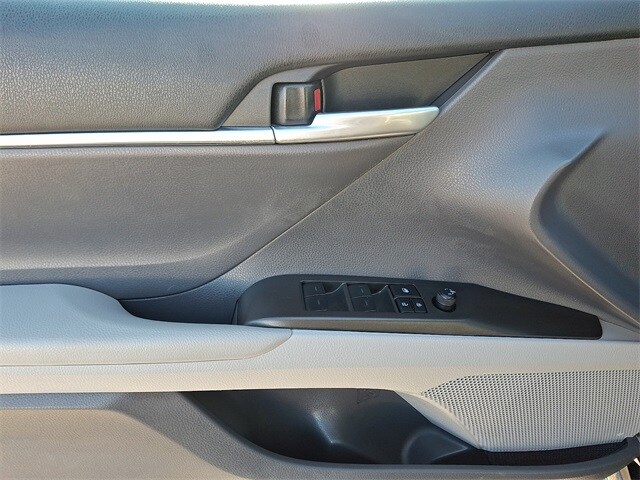 Thumbnail: 2024 Toyota Camry - 12