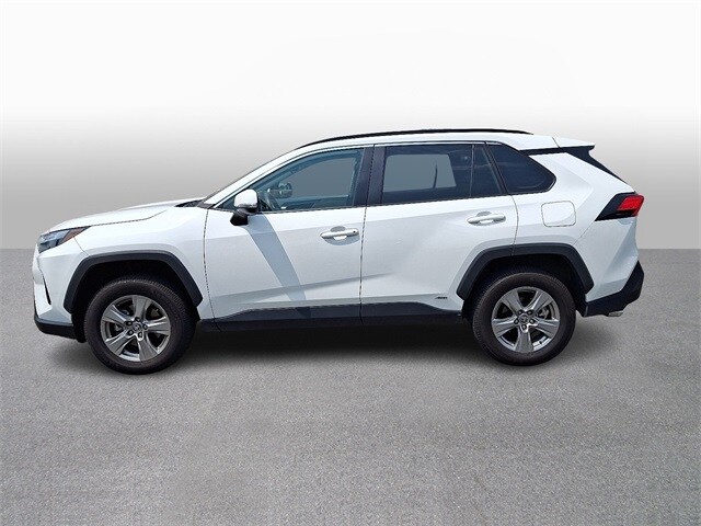 2024 Toyota RAV4 XLE 7