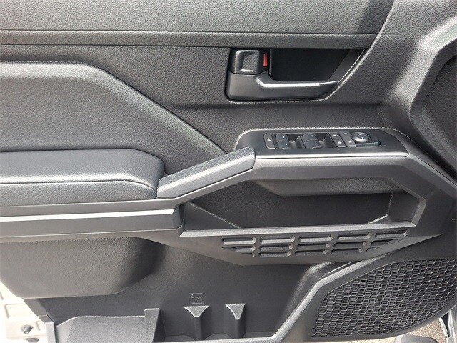 Thumbnail: 2025 Toyota Tacoma - 12