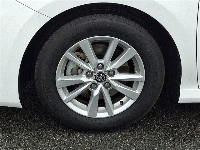 Thumbnail: 2025 Toyota Camry - 8