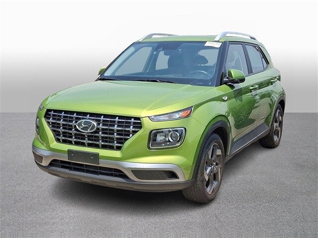 2022 Hyundai Venue SEL Hero Image