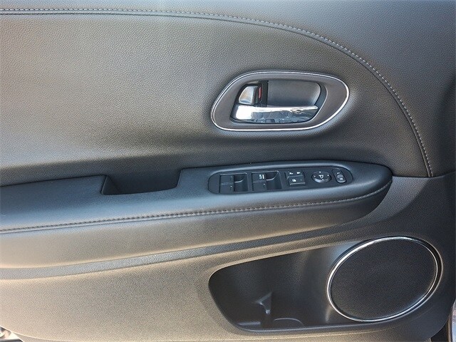 Thumbnail: 2022 Honda HR-V - 12