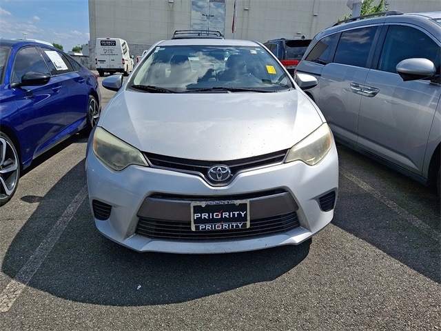 Thumbnail: 2015 Toyota Corolla - 2
