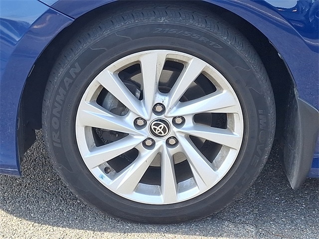 Thumbnail: 2023 Toyota Camry - 8