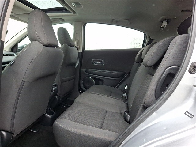 Thumbnail: 2019 Honda HR-V - 10