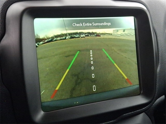 Thumbnail: 2023 Jeep Renegade - 18