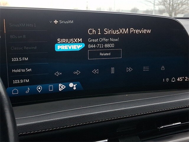 Thumbnail: 2024 Cadillac XT4 - 16