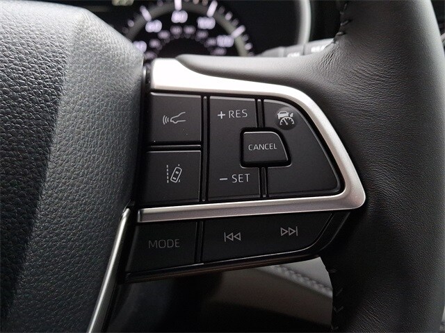 Thumbnail: 2026 Toyota Highlander - 18