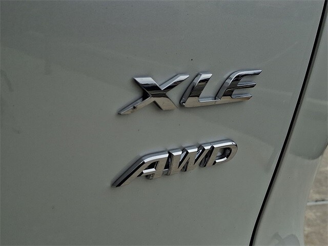 Thumbnail: 2026 Toyota Corolla Cross - 22