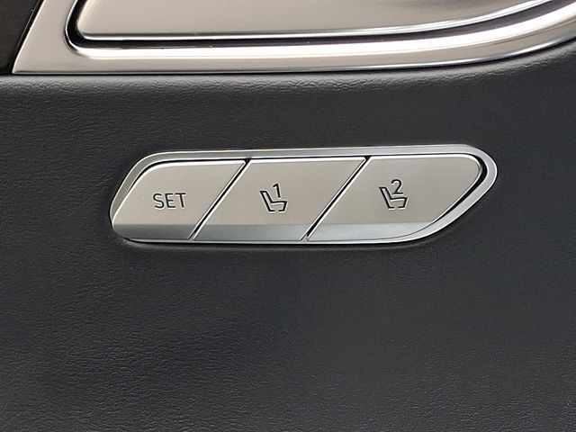 Thumbnail: 2025 Genesis GV80 - 29