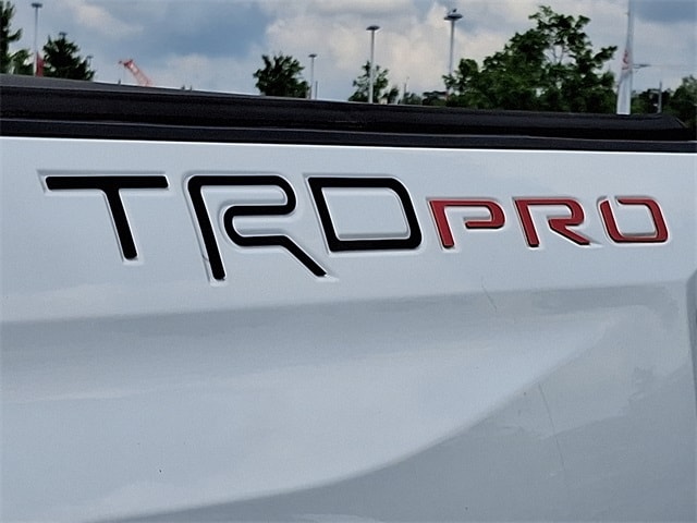 Thumbnail: 2016 Toyota Tundra - 30