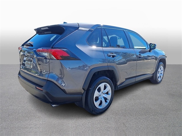 Thumbnail: 2024 Toyota RAV4 - 4