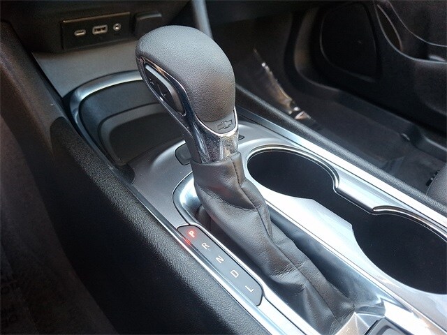 Thumbnail: 2023 Chevrolet Malibu - 15