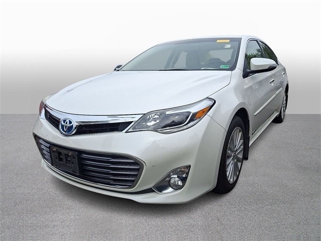 Thumbnail: 2015 Toyota Avalon - 1