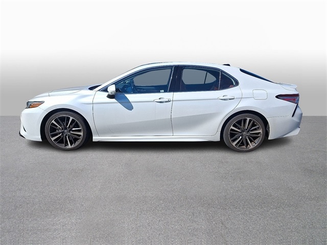 Thumbnail: 2019 Toyota Camry - 7