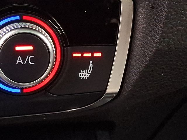 Thumbnail: 2024 Audi Q3 - 27